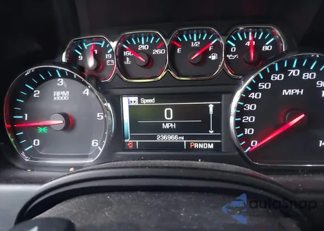 2015 Chevrolet Suburban 1500 Lt z USA, uszkodzony, nr VIN 1GNSKJKC1FR291555